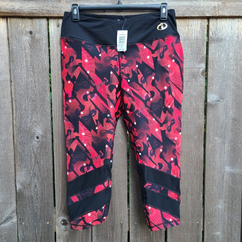 Torrid Incredibles Capri Leggings
